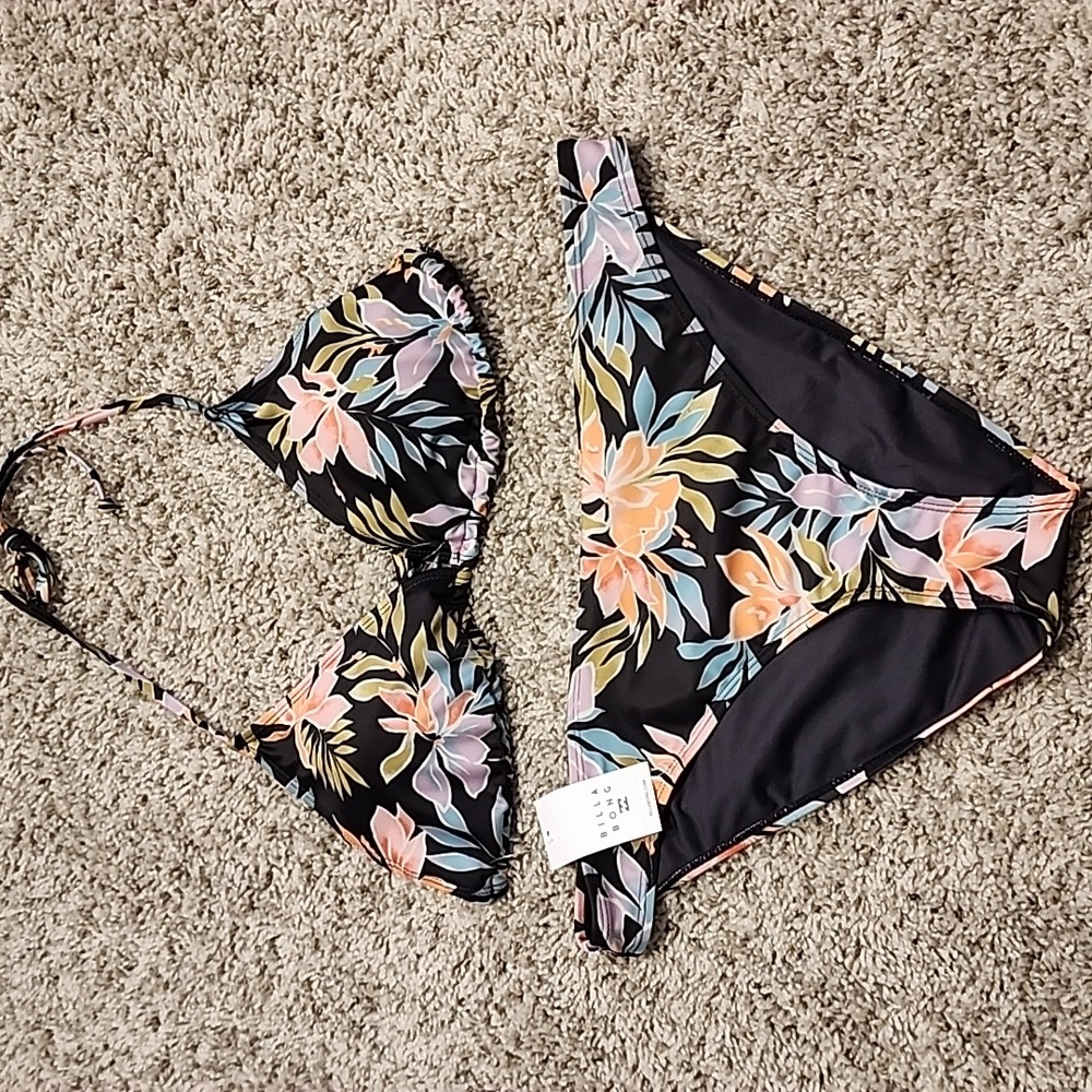 NWT Billabong Multicolor Floral Bikini